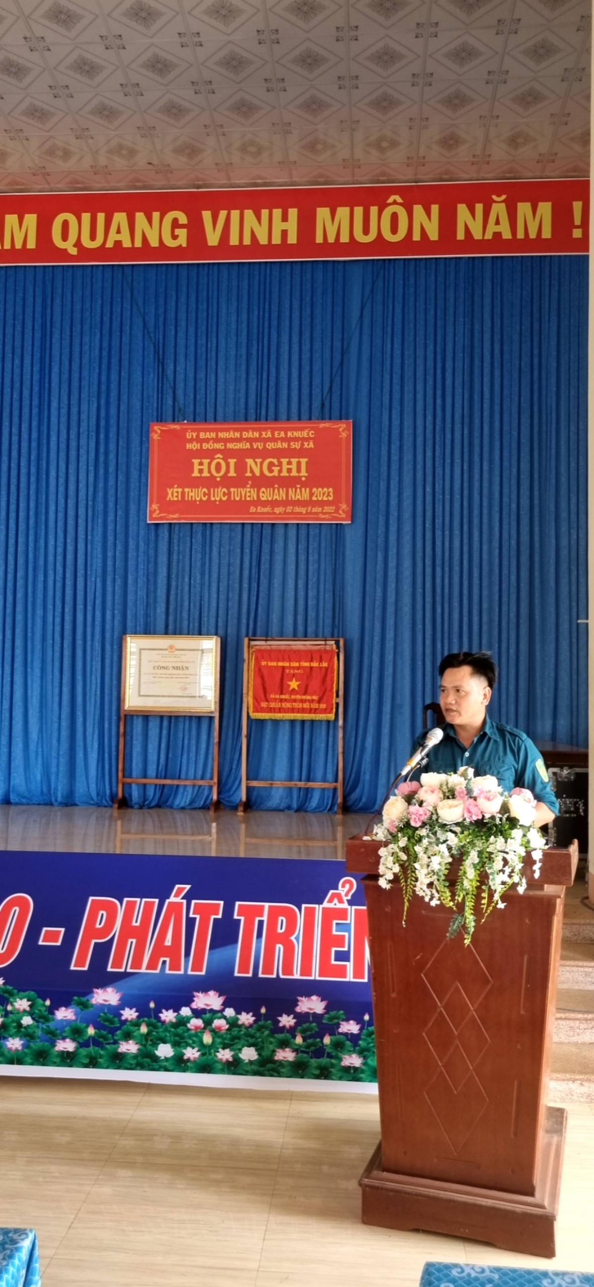 Tuyển Quân xã 4